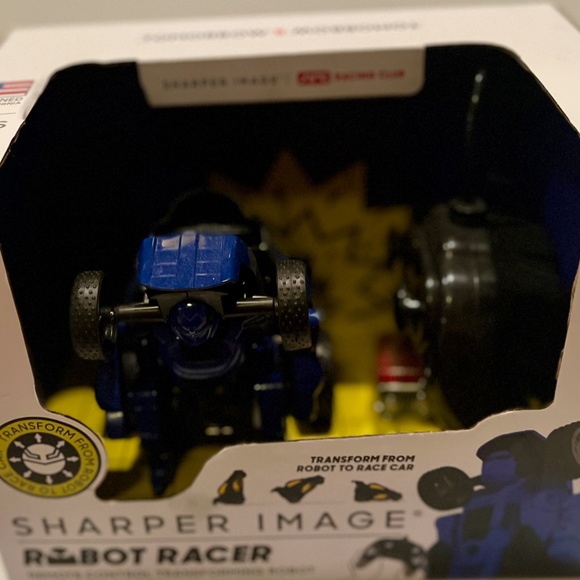Sharper Image Robot Racer Remote Control Transforming Robot - Picture 8 of 9